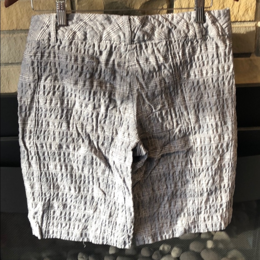 Shorts - Picture 2 of 3